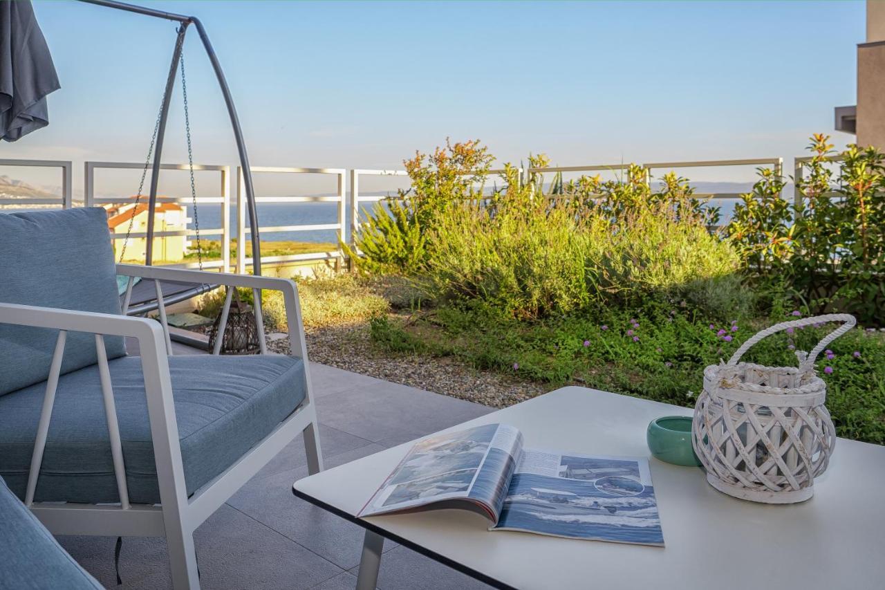 Sea View With Garden Apartment Joshua Сплит Екстериор снимка