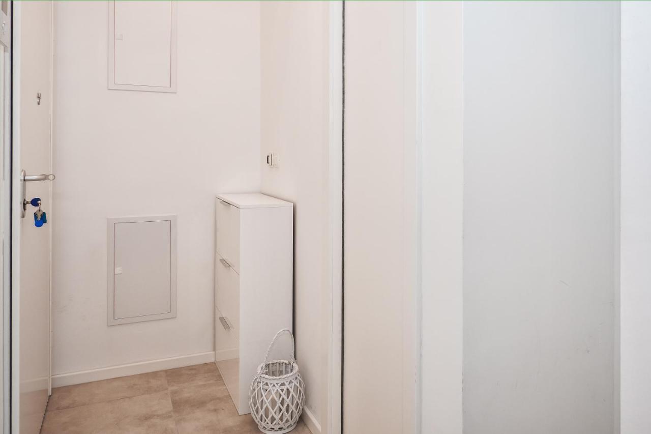 Sea View With Garden Apartment Joshua Сплит Екстериор снимка